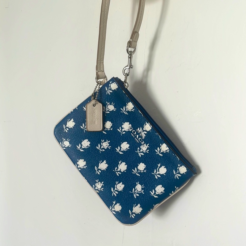 COACH Zip Wristlet in blue and white floral print NEW!